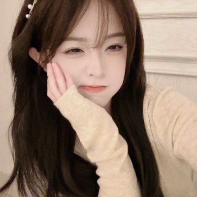 下午一点的她